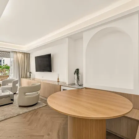 Ref 2067 - Fully Renovated Near The Croisette For Rent Apartman