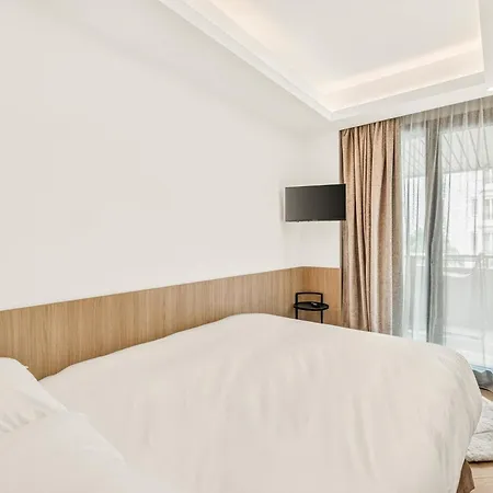 דירה Ref 2067 - Fully Renovated Near The Croisette For Rent