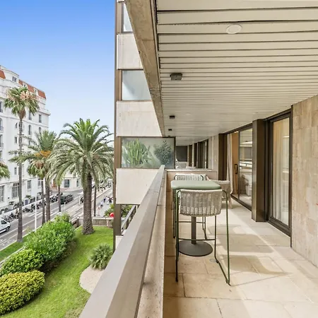 Apartman Ref 2067 - Fully Renovated Near The Croisette For Rent Cannes